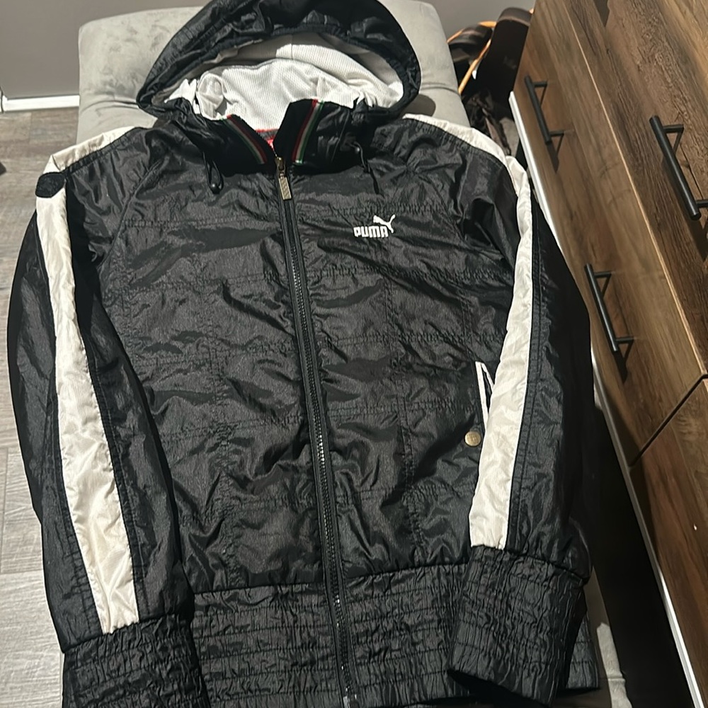 Gently Used Women’s Puma Ferrari Jacket
